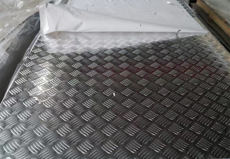 1060